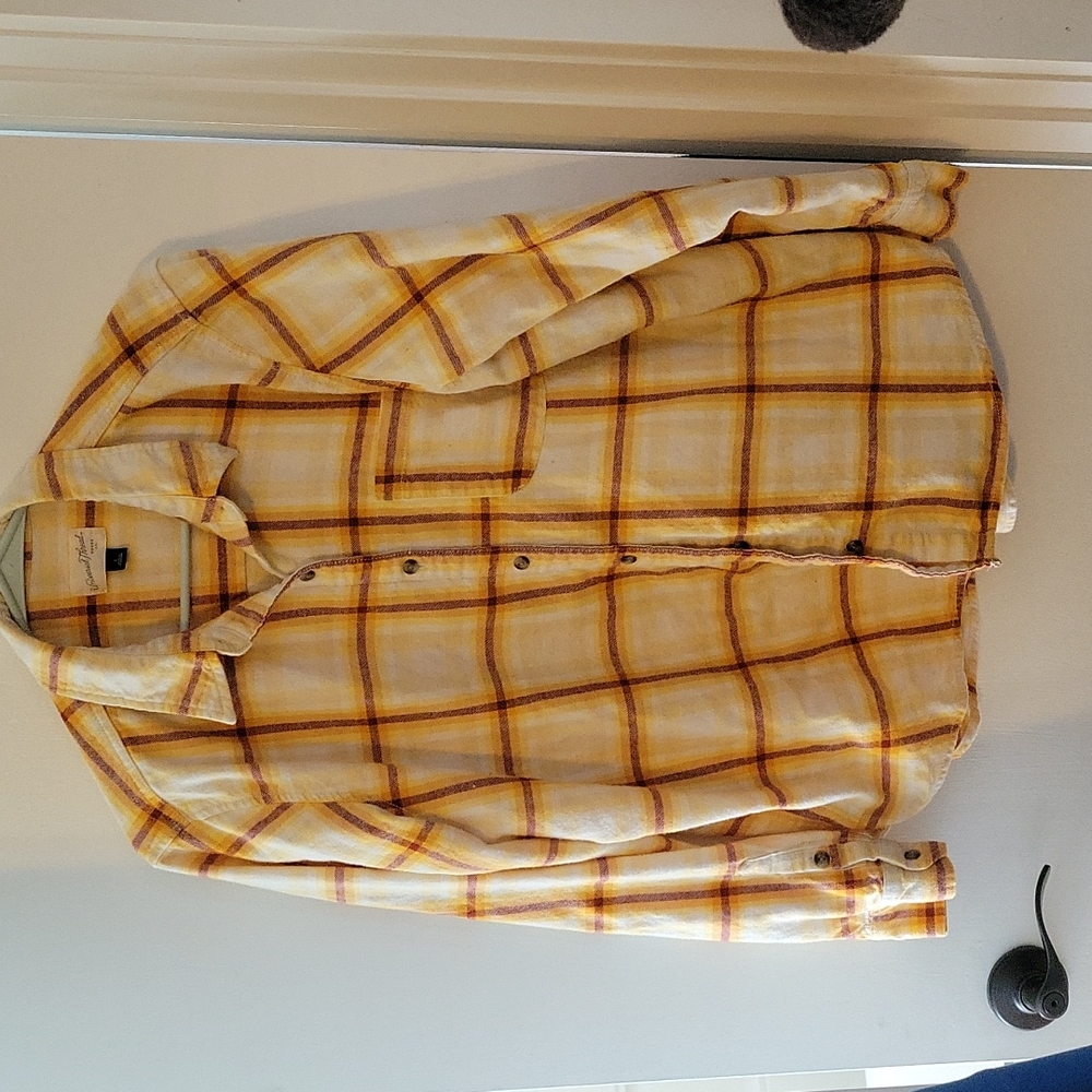 Universal Threads Flannel